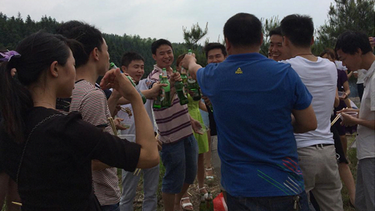 野飯香炊玉，炬神電子團隊活動：野炊